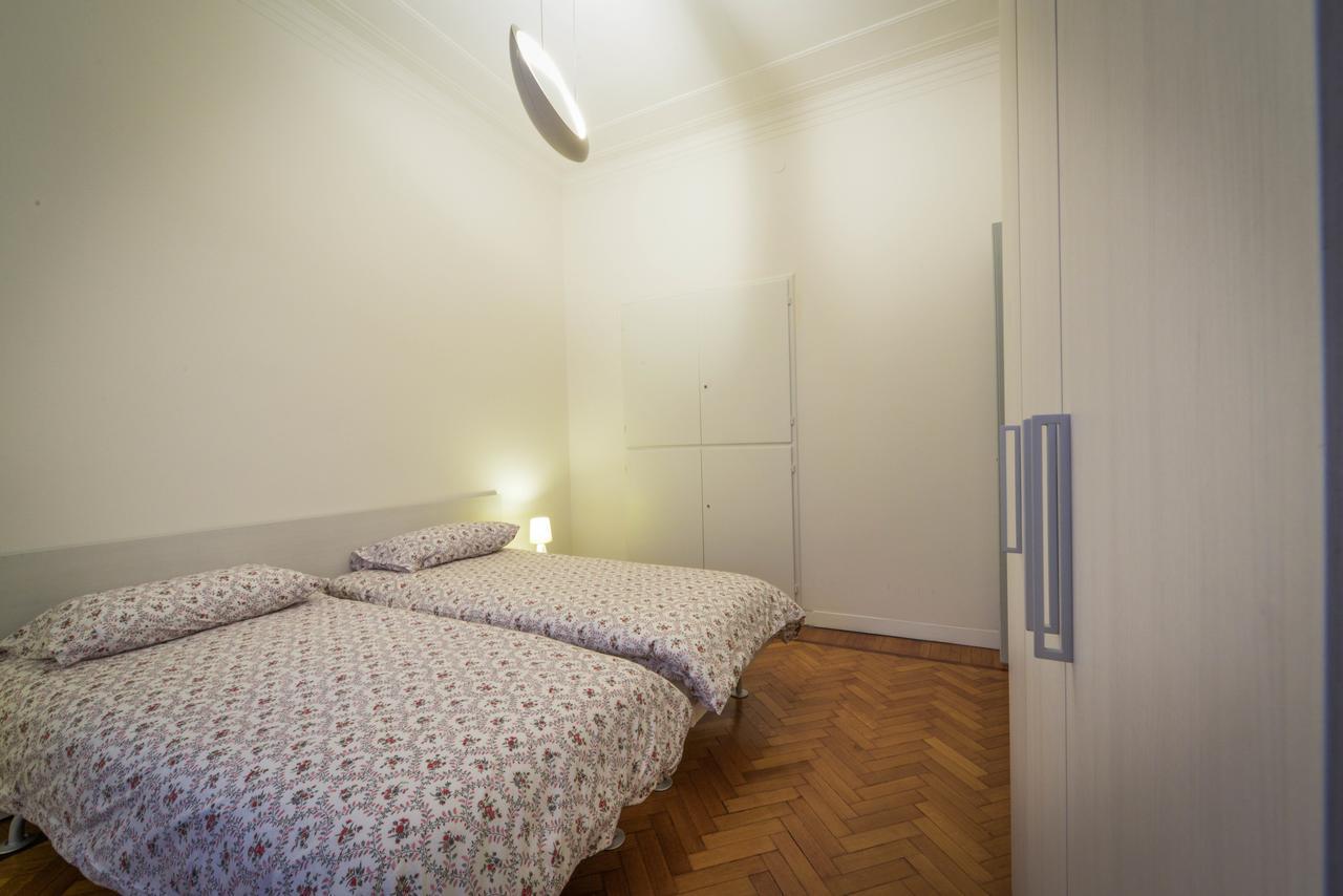 Adelaide Central Apartment Мілан Екстер'єр фото
